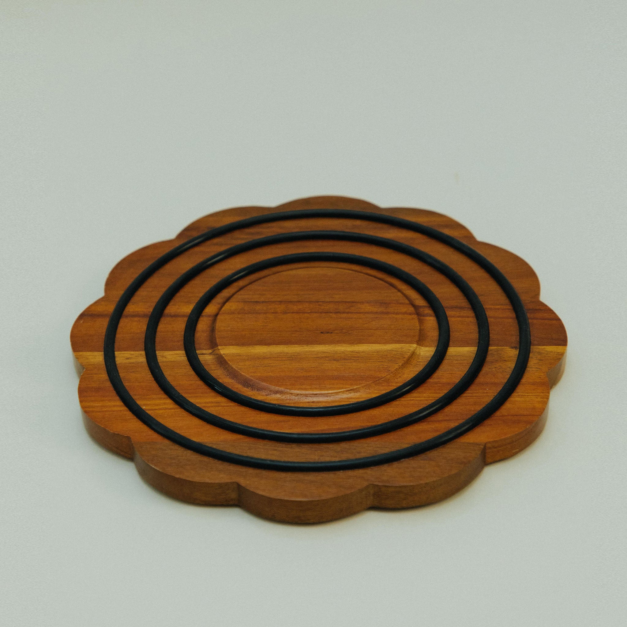 Magnetic Wood Trivet